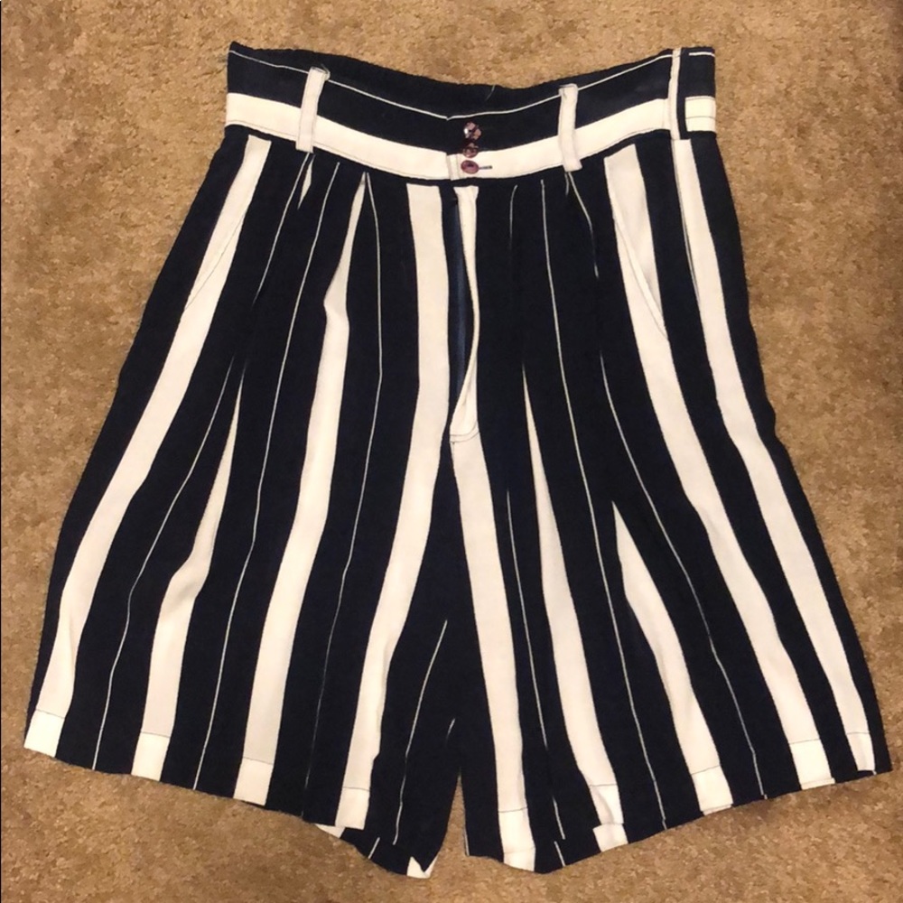 Vintage high waist shorts